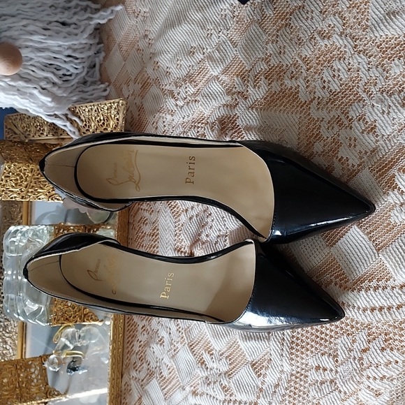 Christian Louboutin Shoes - Beautiful red bottom stiletto shoes